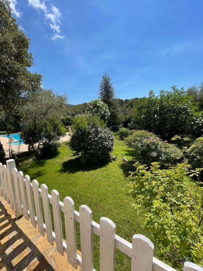 Le Clos Serein Le Beausset Kültér fotó