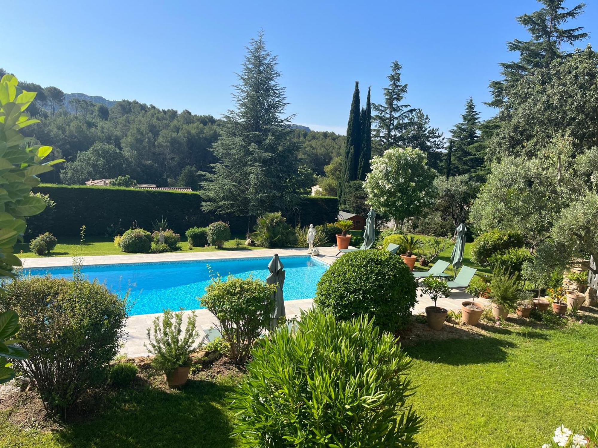 Le Clos Serein Le Beausset Kültér fotó