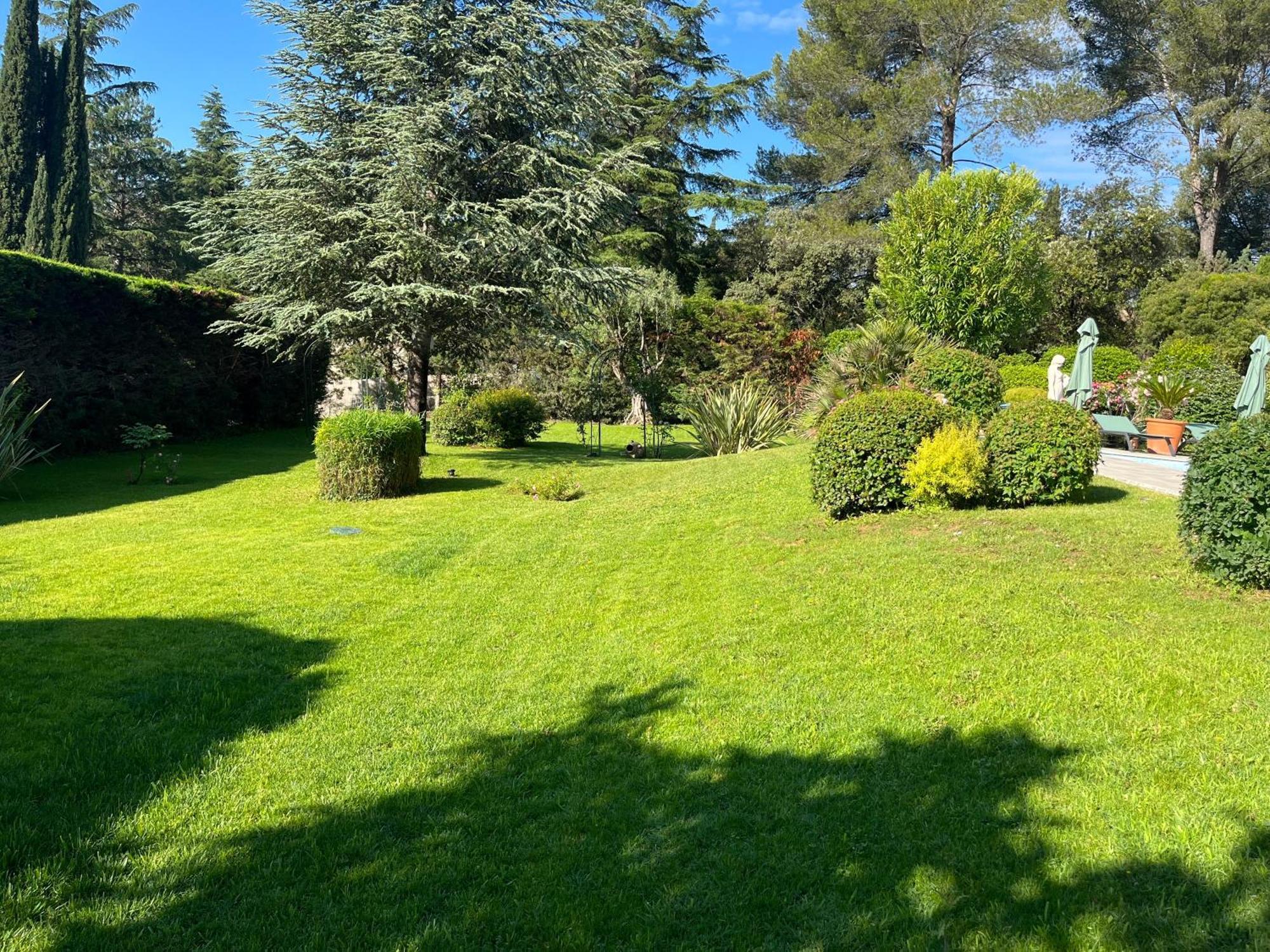 Le Clos Serein Le Beausset Kültér fotó
